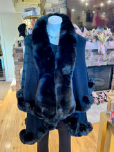 Load image into Gallery viewer, Faux Fur Wrap
